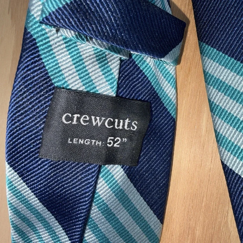 J Crew Crewcuts 100% Silk Necktie Tie Teal Navy Blue Striped Skinny‎ 2 1/2 x 52